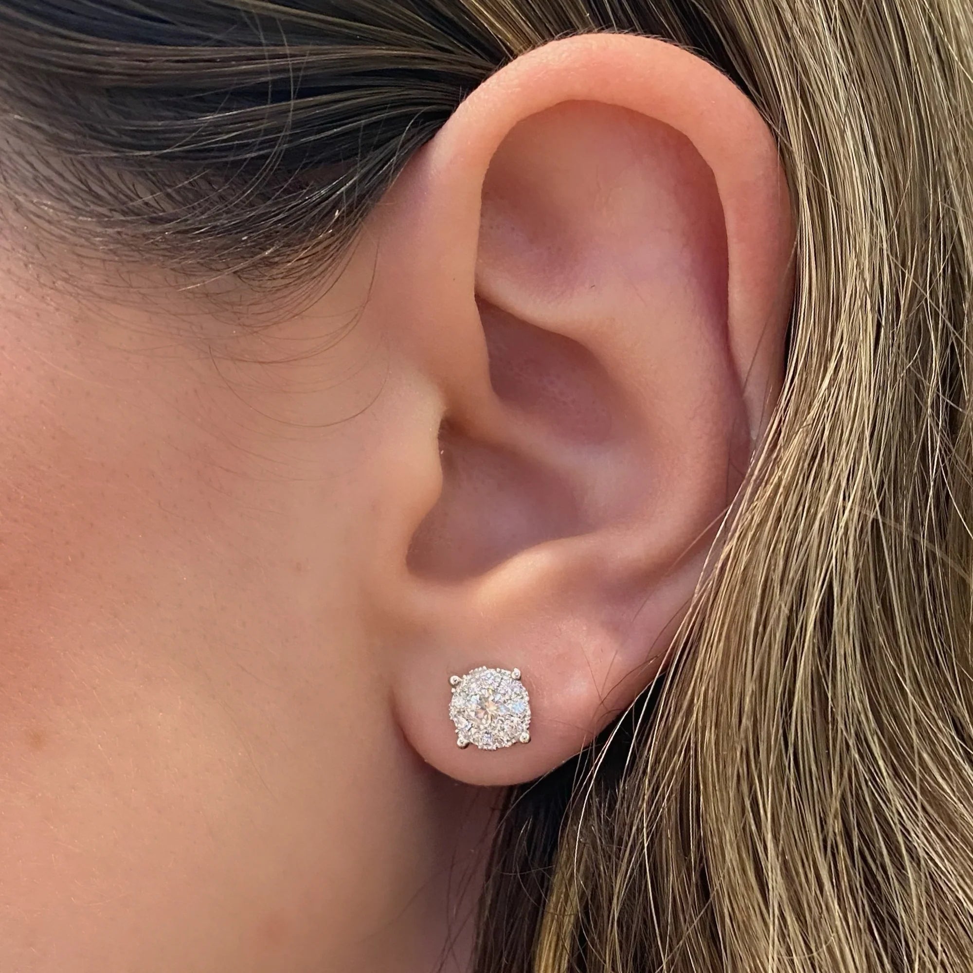 10kt Gold .10 ct Diamond Flower Cluster Earrings