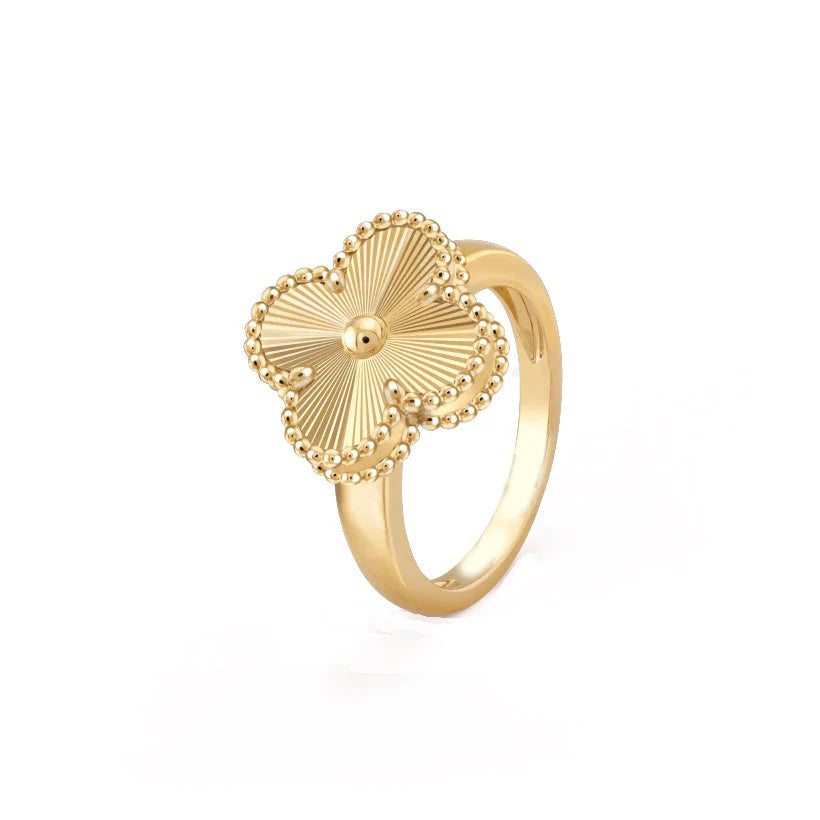 10k Gold Clover Ring